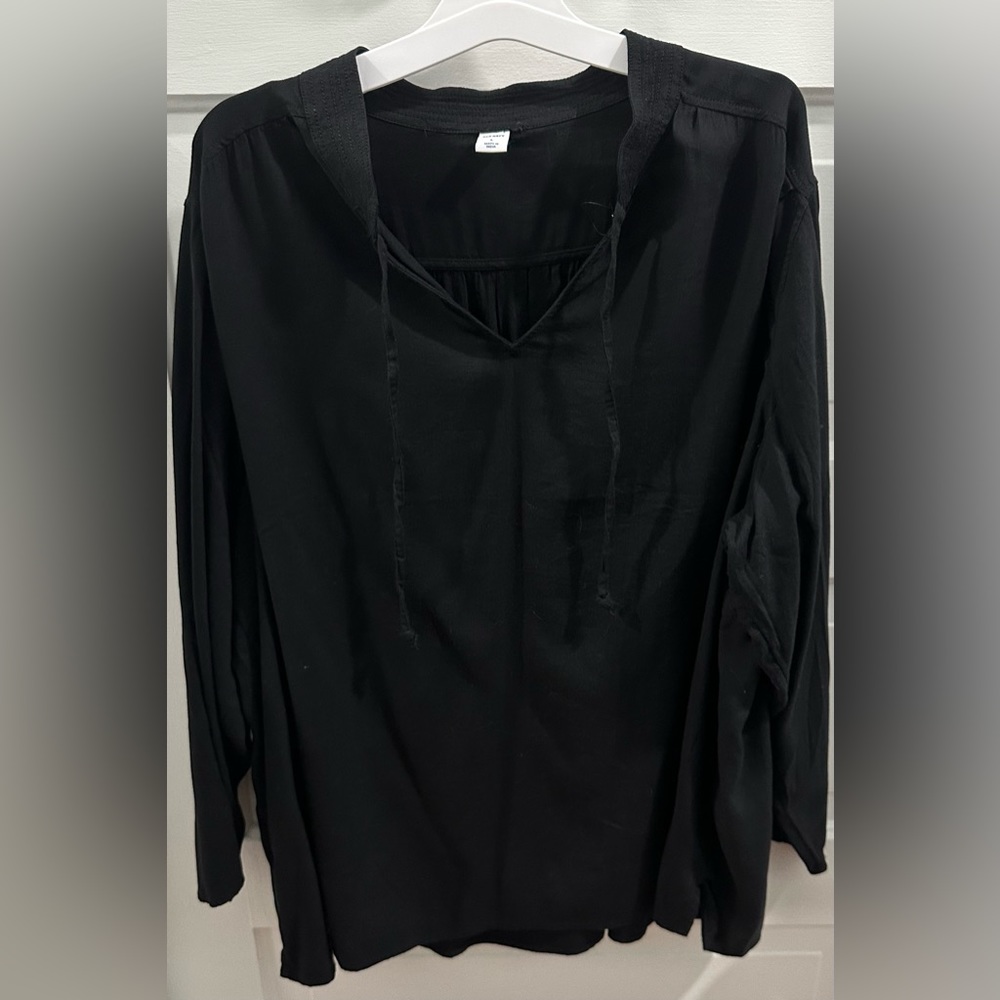 Old Navy Black Long Sleeve Top